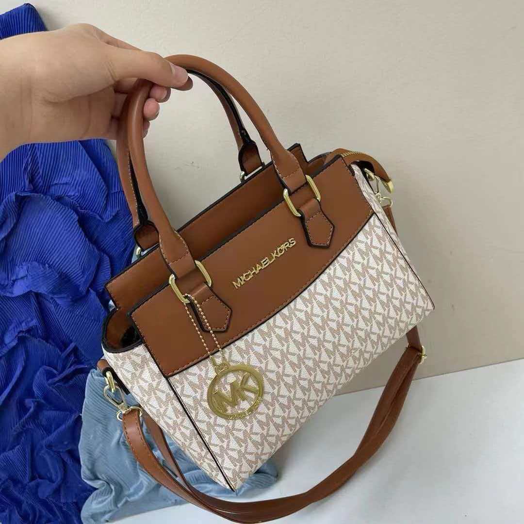 Michael Kors Women's Luxury Li - огляд і ціна Women'S Tote Bags Michael Kors