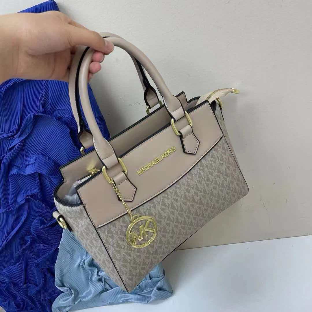 Michael Kors Women's Luxury Li - огляд і ціна Women'S Tote Bags Michael Kors