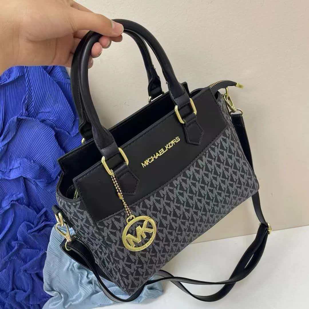 Michael Kors Women's Luxury Li - огляд і ціна Women'S Tote Bags Michael Kors
