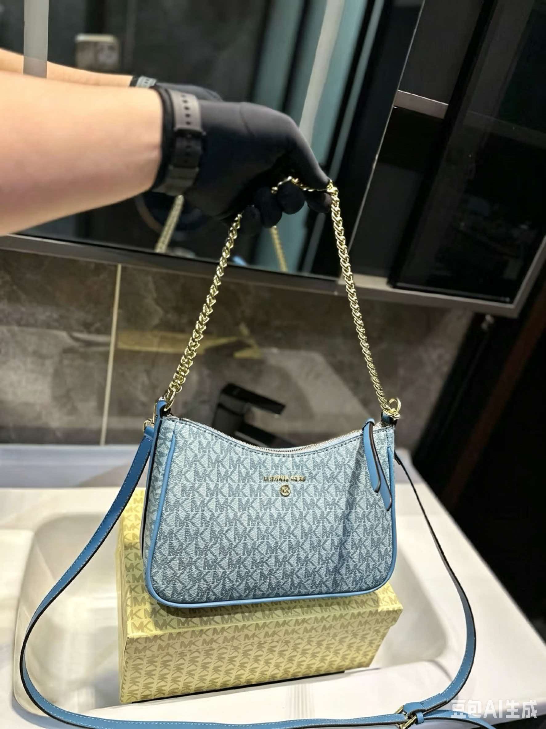 MICHAEL KORS MK Jet Set Travel - огляд і ціна Women'S Tote Bags Michael Kors