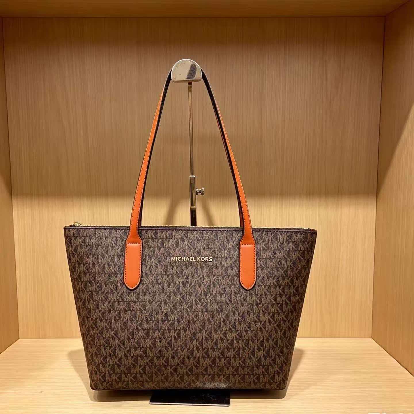 Michael Kors Mercer New Simple - огляд і ціна Women'S Tote Bags Michael Kors