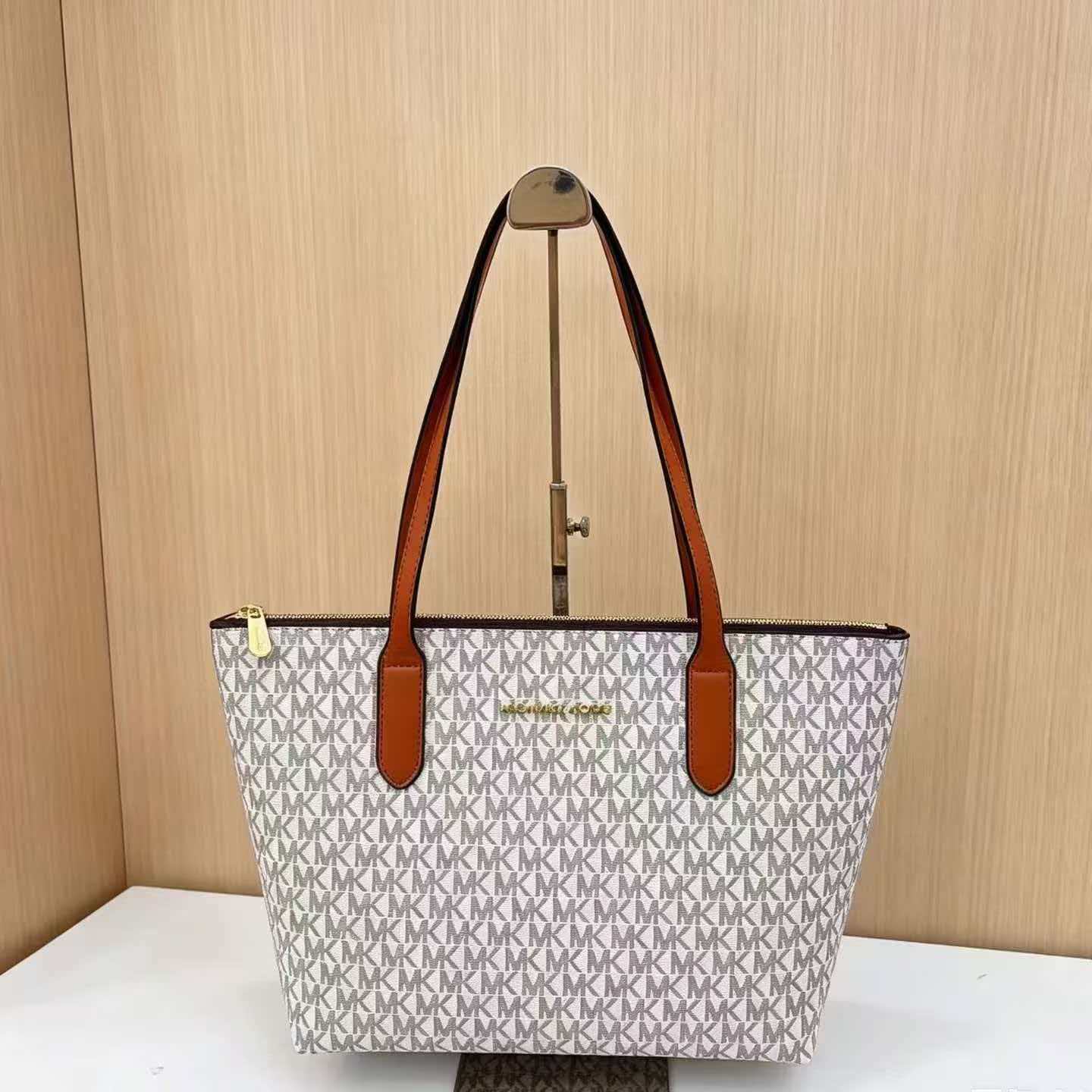 Michael Kors Mercer New Simple - огляд і ціна Women'S Tote Bags Michael Kors